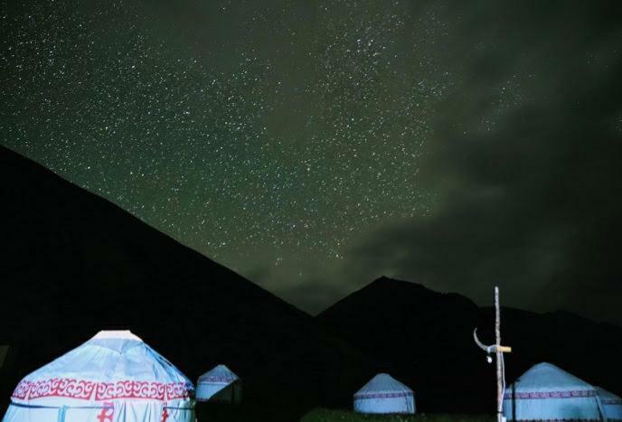Eco Yurt Camp Arashan Hotel Teploklyuchenka ภายนอก รูปภาพ
